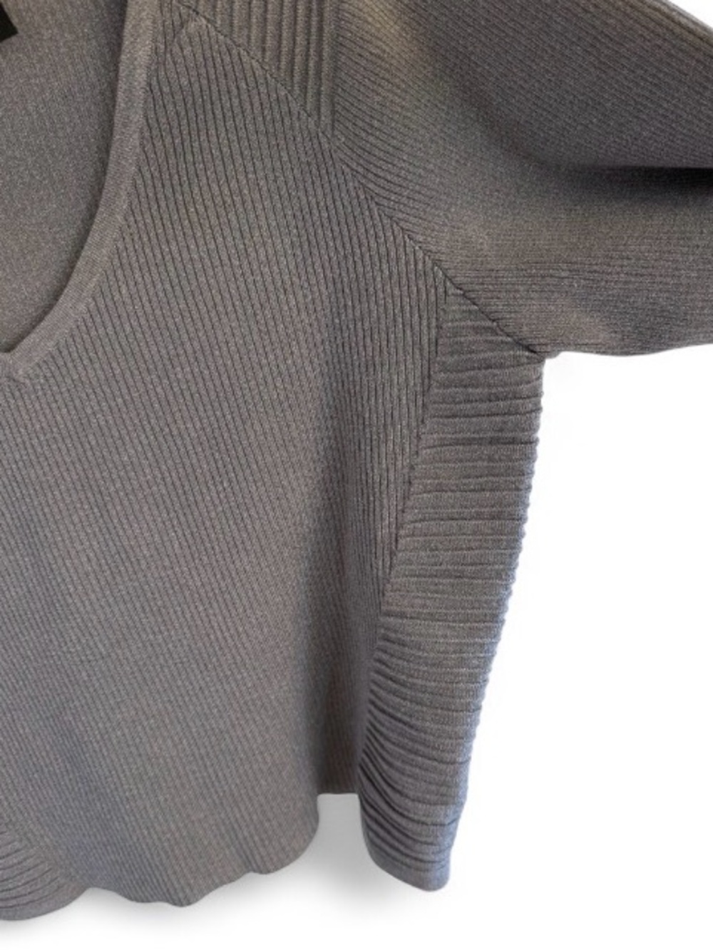 Express Grey Ribbed V-Neck Sweater Size Small - Picture 5 of 14
